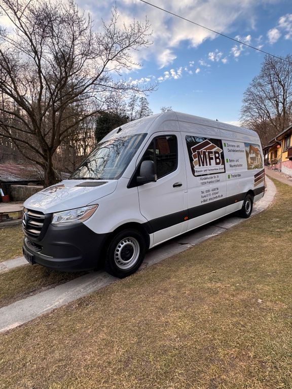 Image of Mercedes-Benz Sprinter