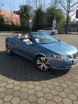 Volkswagen Eos 3,2 V6 TSI DSG Standard - Volkswagen Eos: Standard