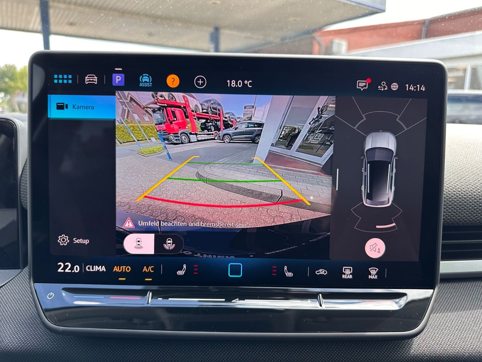 Fahrzeugabbildung Volkswagen T-Roc 1.5 eTSI DSG Life APP/ACC/LED/SHZG/PDC