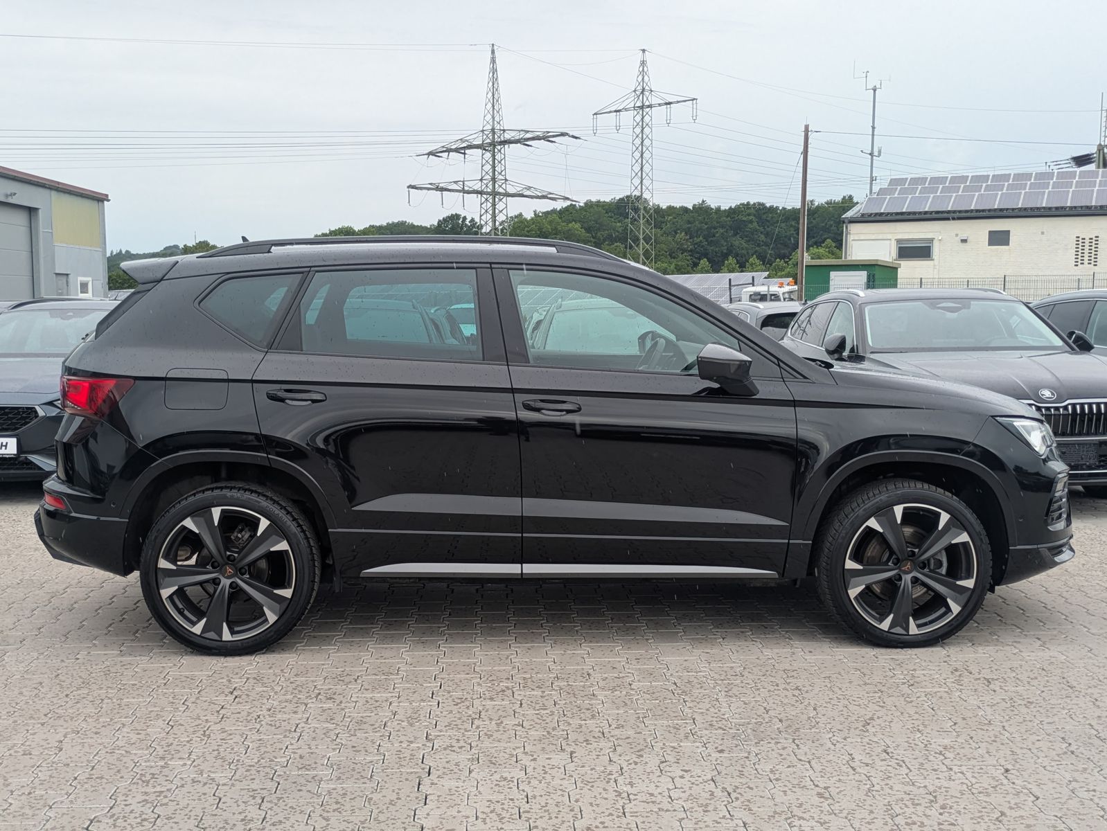 Fahrzeugabbildung CUPRA Ateca 1.5 TSI DSG AHK*LED*ACC*APP*KAMERA*19"