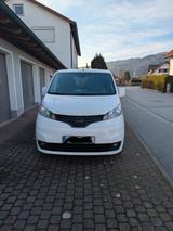 Nissan Evalia Tekna 1.5 dci 110 DPF Tekna - Nissan Evalia mit Schiebetür