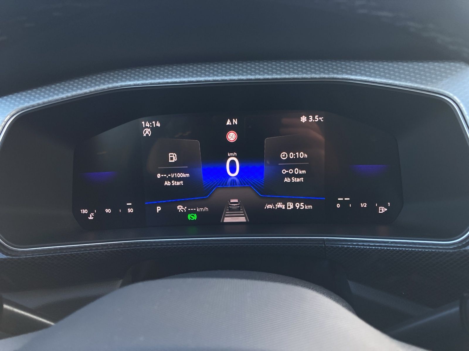 Fahrzeugabbildung Volkswagen T-CROSS TSI GOAL DSG LED Navi ACC SH VC