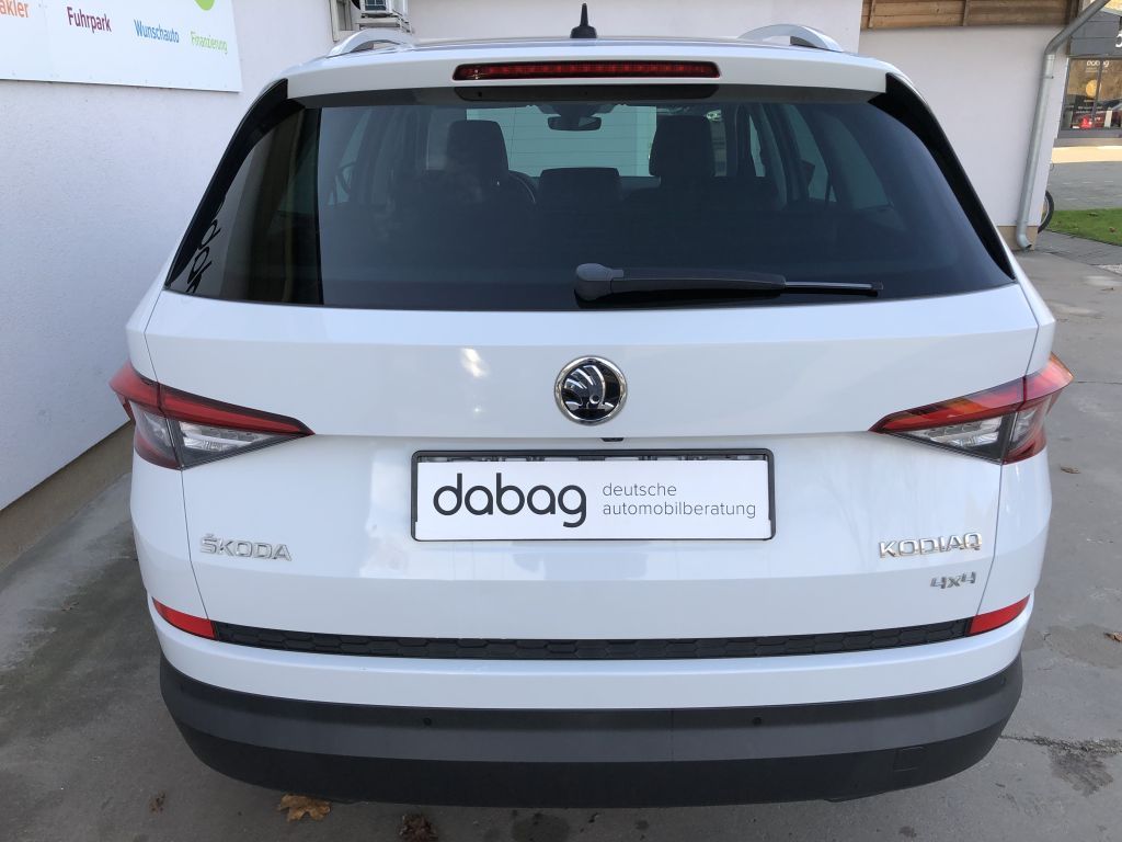 SKODA Kodiaq 2.0TDI 4x4 DSG Style Standh.Kam.AHK.Allw. – Bild 10