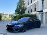 BMW M8 Competition 50th Anniversary 625PS Carbon 360 - gebrauchte BMW M8 aus dem Jahr 2023