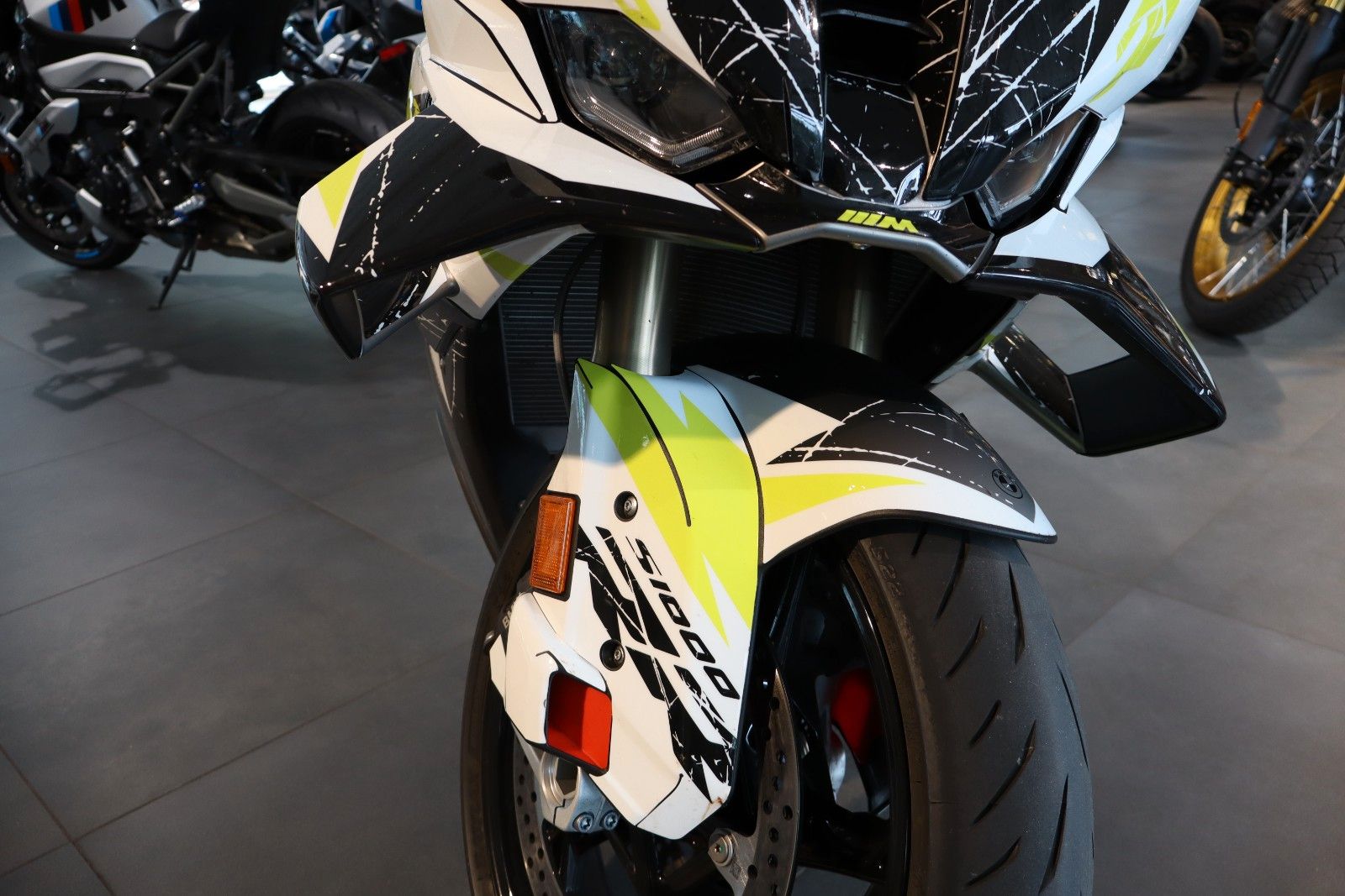 Fahrzeugabbildung BMW S 1000 RR mit Graphic Kit