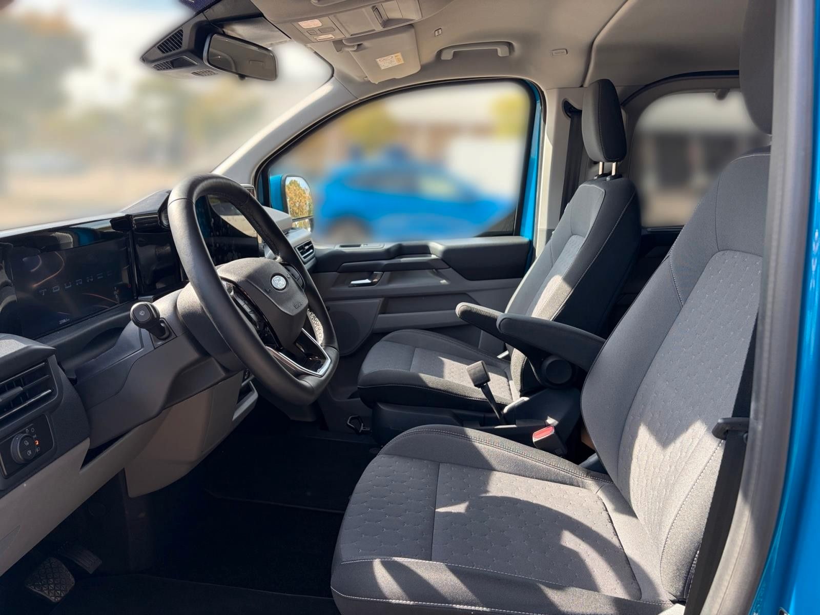 Ford Tourneo Custom - Bild 7