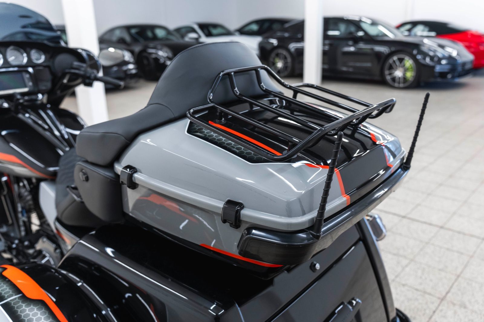 Fahrzeugabbildung Harley-Davidson FLHTCUTG TRI GLIDE ULTRA