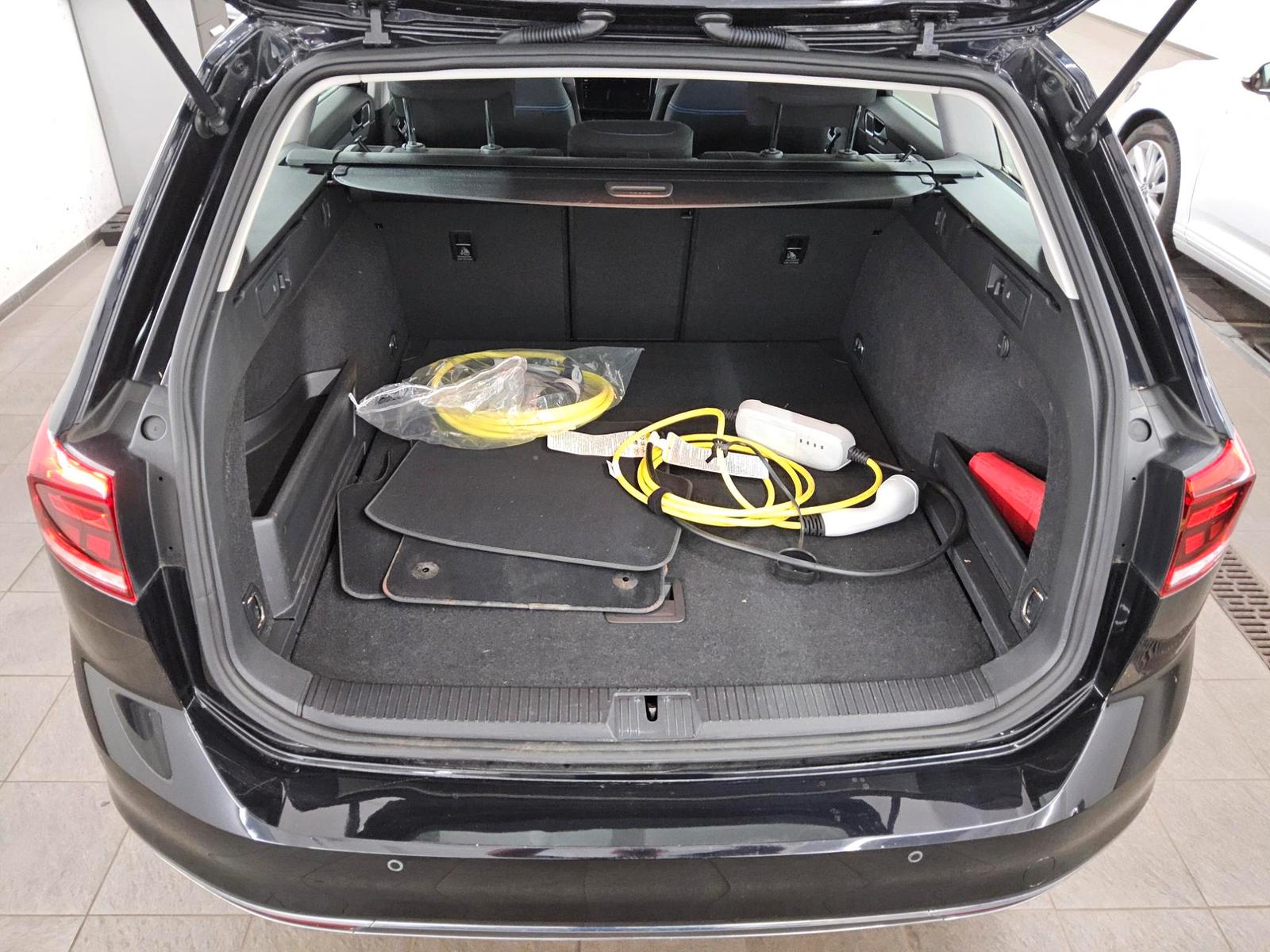 Volkswagen Passat Variant GTE 1.4 TSI Navi LED DC RFK
