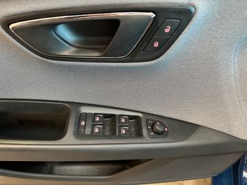 MYAUTOCENTER – Gebraucht- und Jahreswagen mit Werkstattservice in Pfaffenhofen Seat Leon ST Style *CNG*1. Hand*Spurhalteas.Klima*