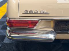 MERCEDES-BENZ SL 280 PAGODE Saubere History