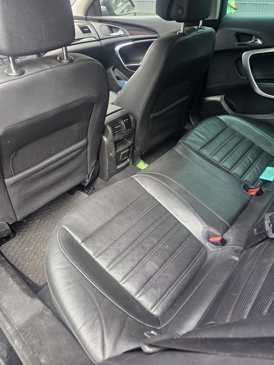Opel Insignia 2012 — photo 13