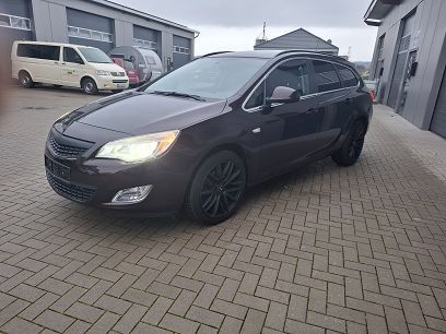 Opel Astra J Sports Tourer Edition, 17"Alu,Top Fzg.