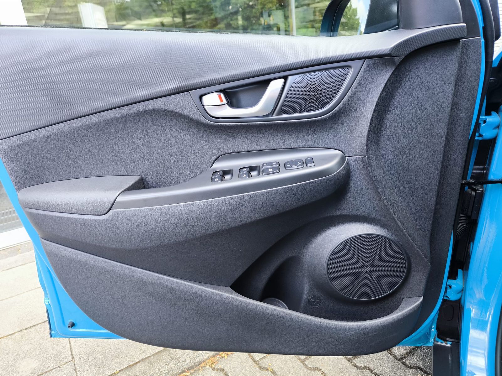 Fahrzeugabbildung Hyundai KONA Elektro LED+NAVI+KAM+TEMP+DAB+CARPL