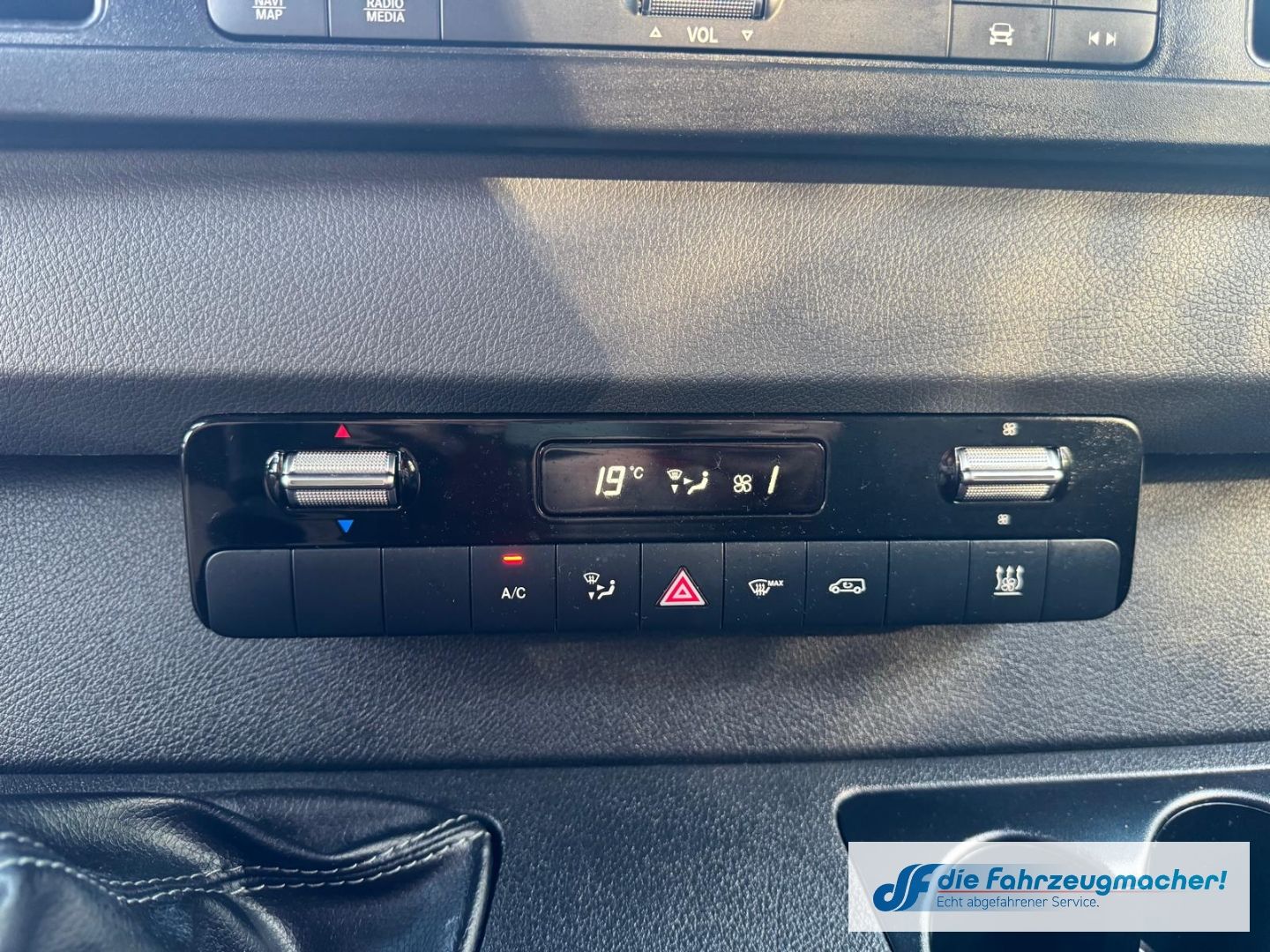 Fahrzeugabbildung Mercedes-Benz Sprinter 317 CDI L3 Navi Apple CarPlay Android