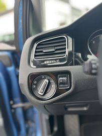 Volkswagen Golf - 12