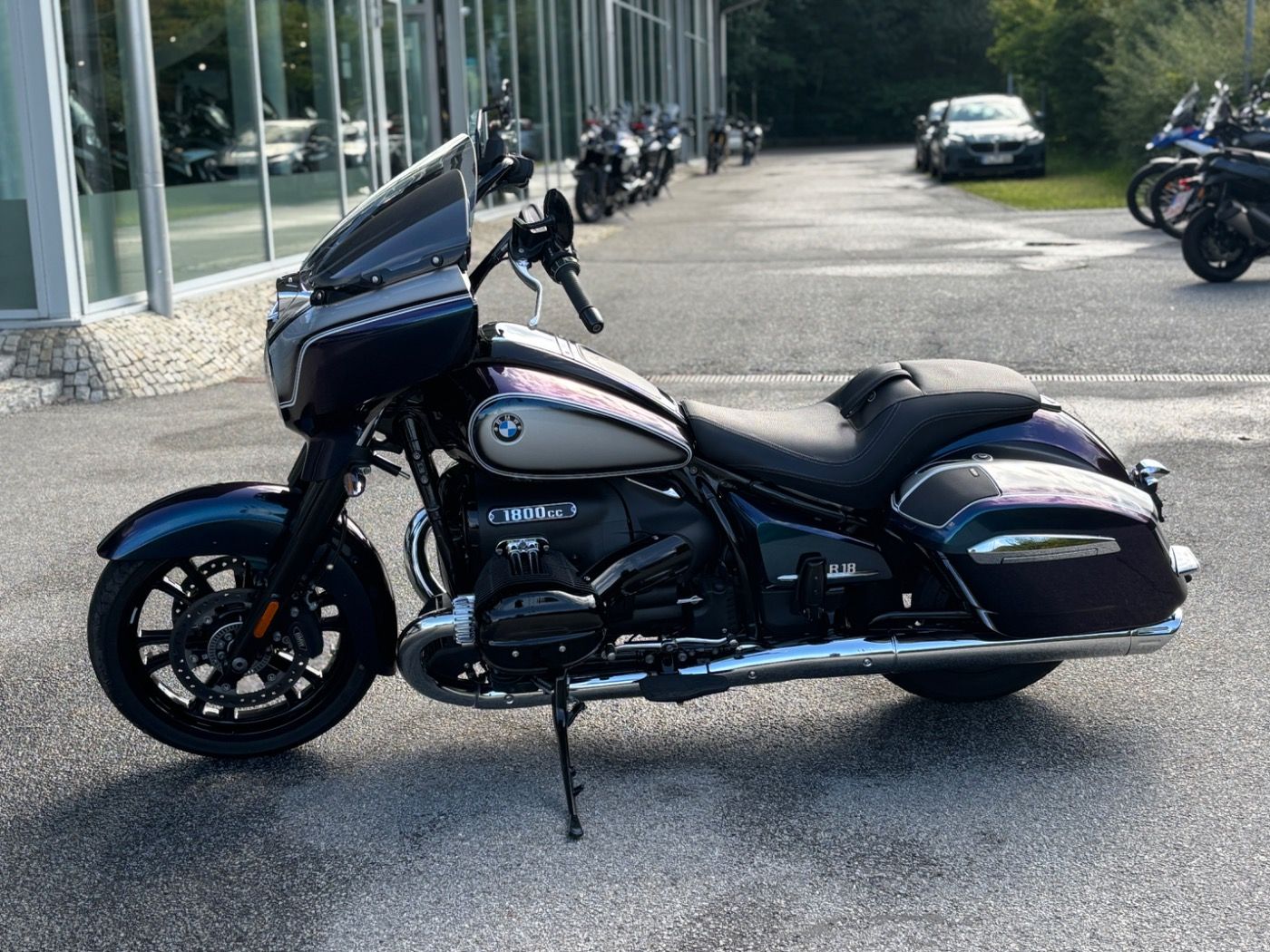 Fahrzeugabbildung BMW R 18 Bagger Marshall Gold Series