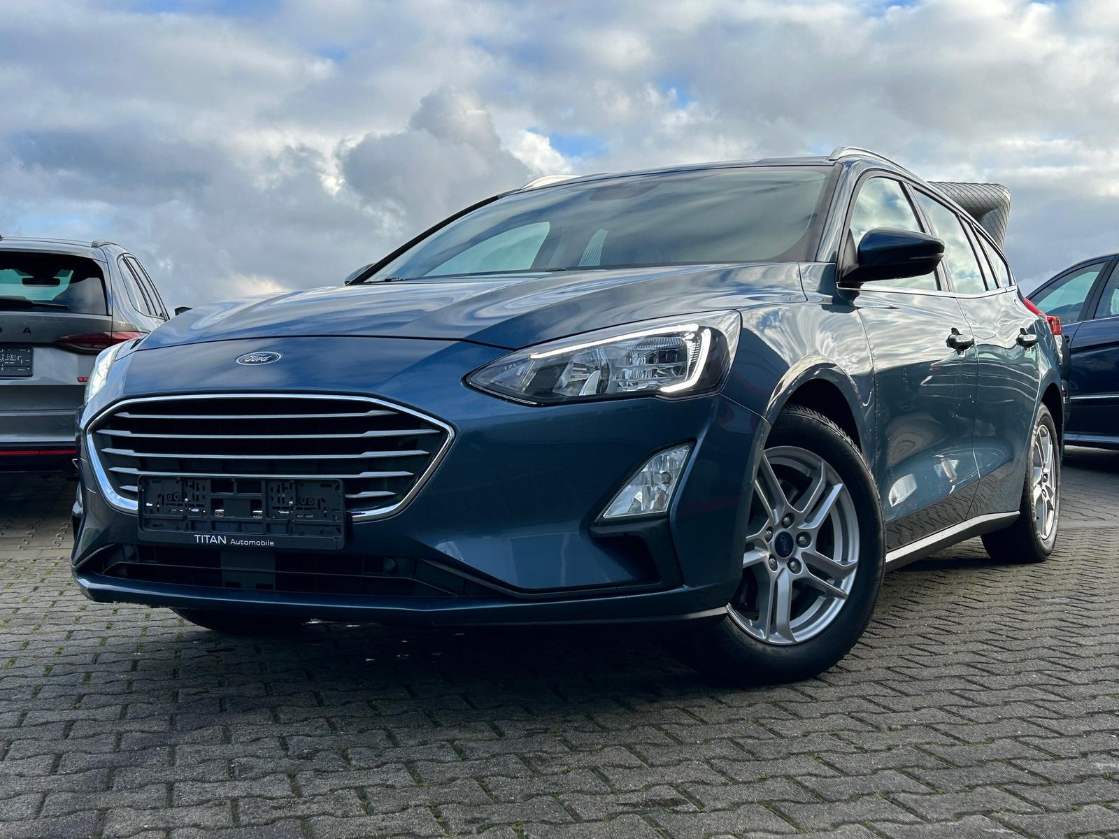 Ford Focus Cool & Connect//Winterpaket/AHK/Navi