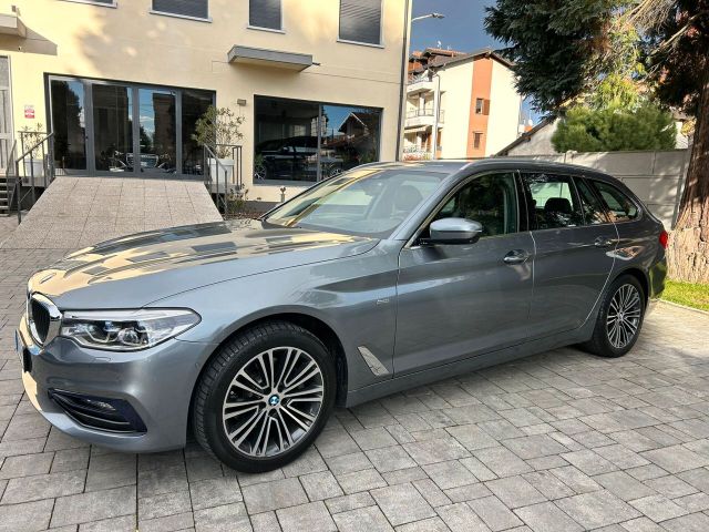 BMW Bmw 520d touring xDrive Sport LED NAVI TELECAMER