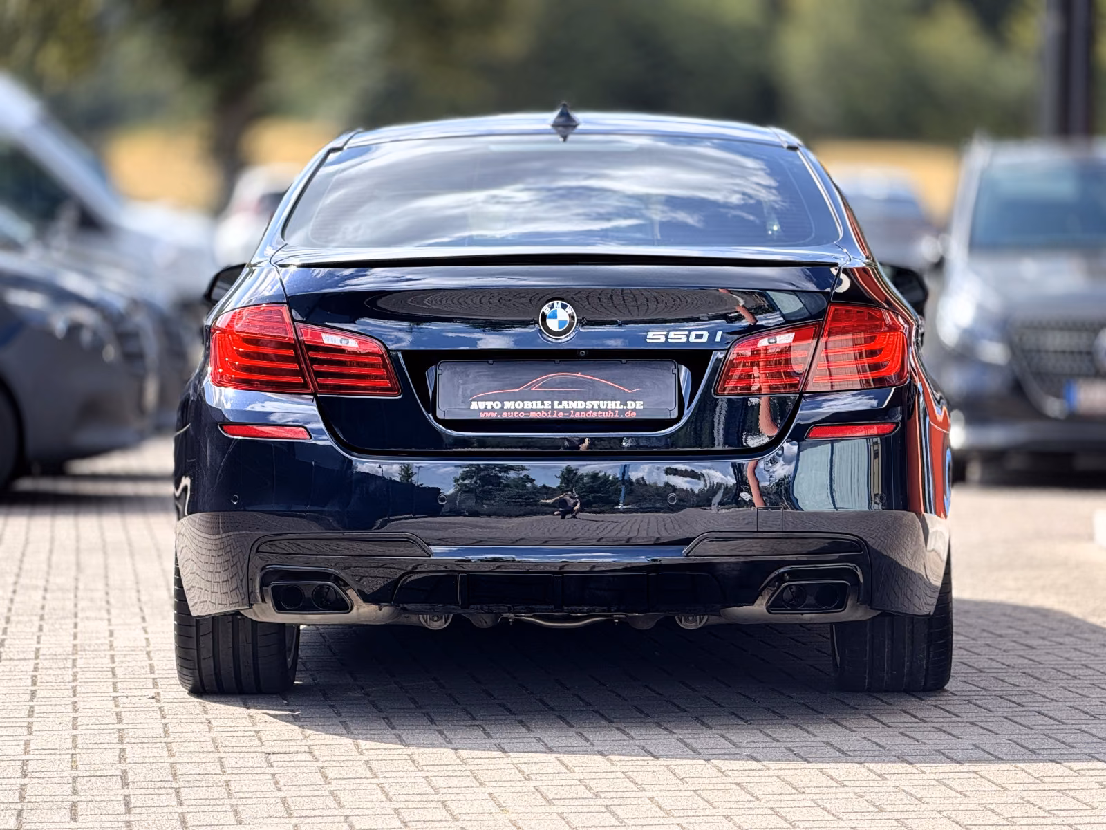 BMW 550i LCI M Sport | 449 ch | BVA | Affichage tête haute | Soft Close | Caméras 360 | Harman Kardon