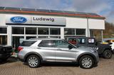 Ford Explorer Platinum Plug-in-Hybrid 4x4 AHK Massage - silberne Ford Explorer