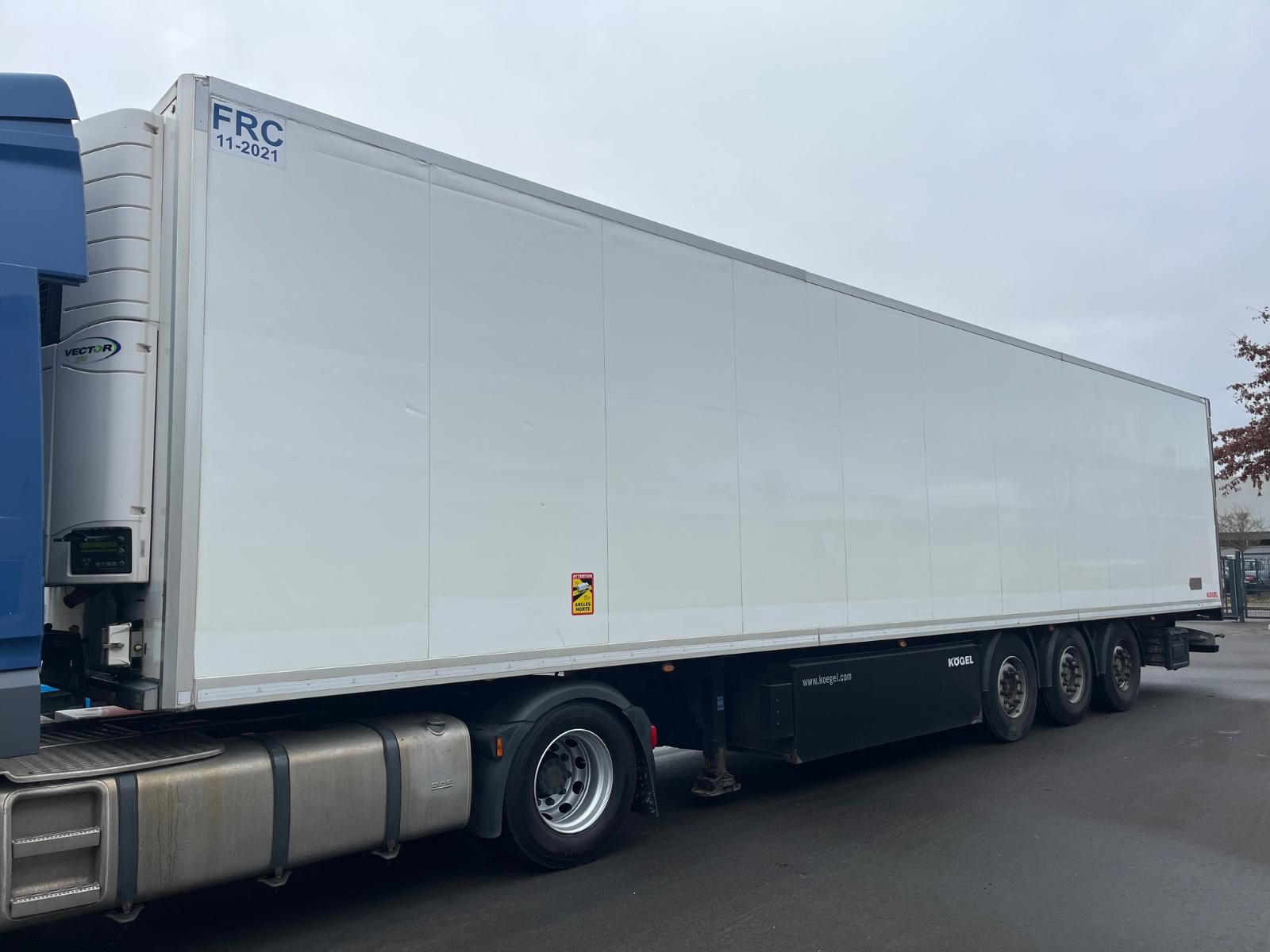 Kögel Kühlauflieger Carrier 1550 SAF Achsen 70mm Wand