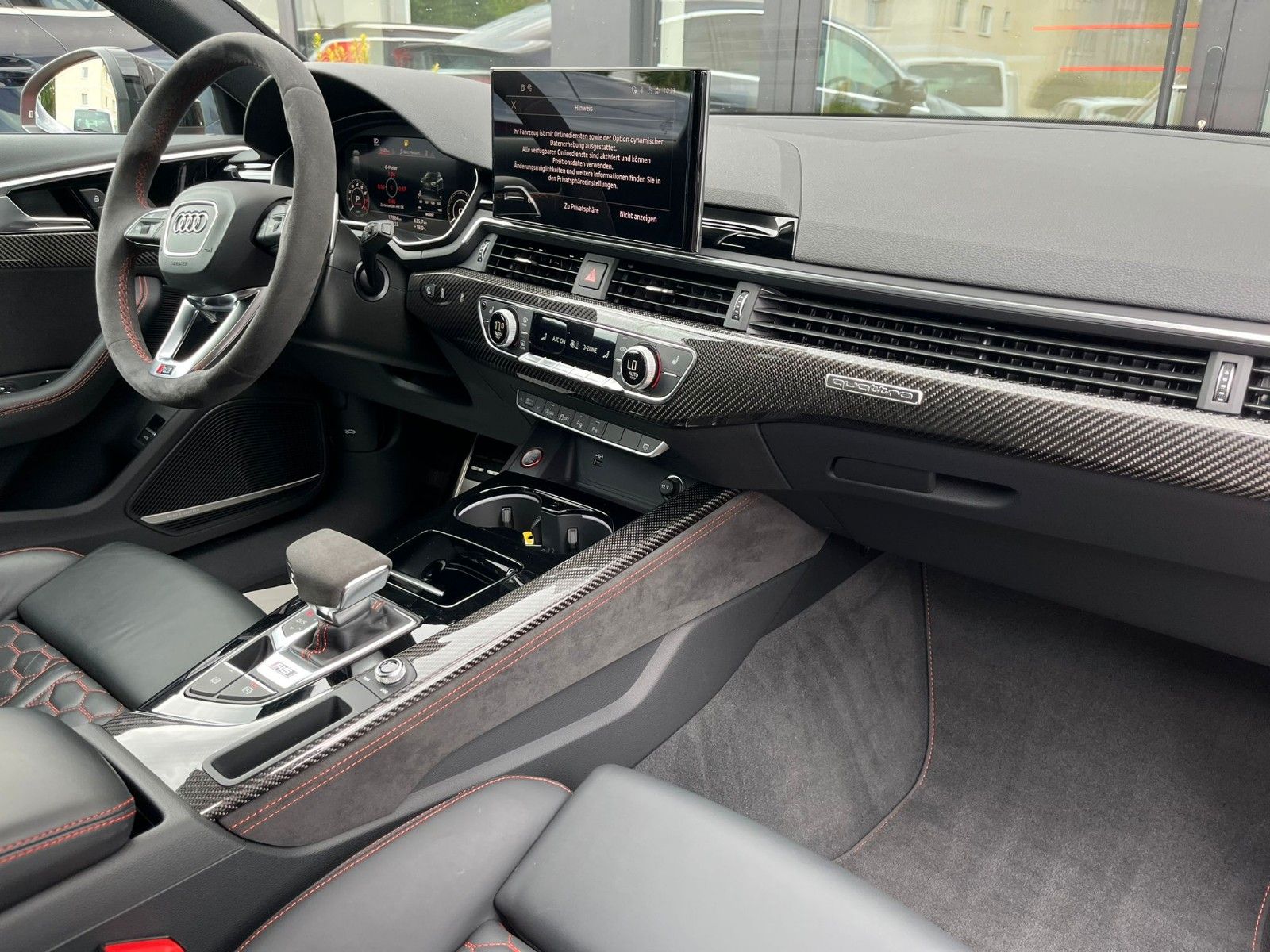 Fahrzeugabbildung Audi RS 4 Avant 2.9 TFSI quattro*Dynamic*Matrix*360°*
