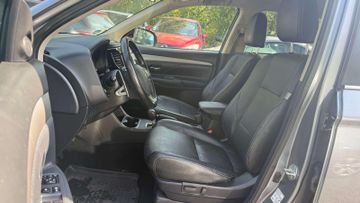 Mitsubishi Outlander - 5