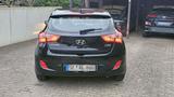 Hyundai i30 1.6 GDI Style Automatik - Panorama Dach - Hyundai i30 Gebrauchtwagen in Hamburg