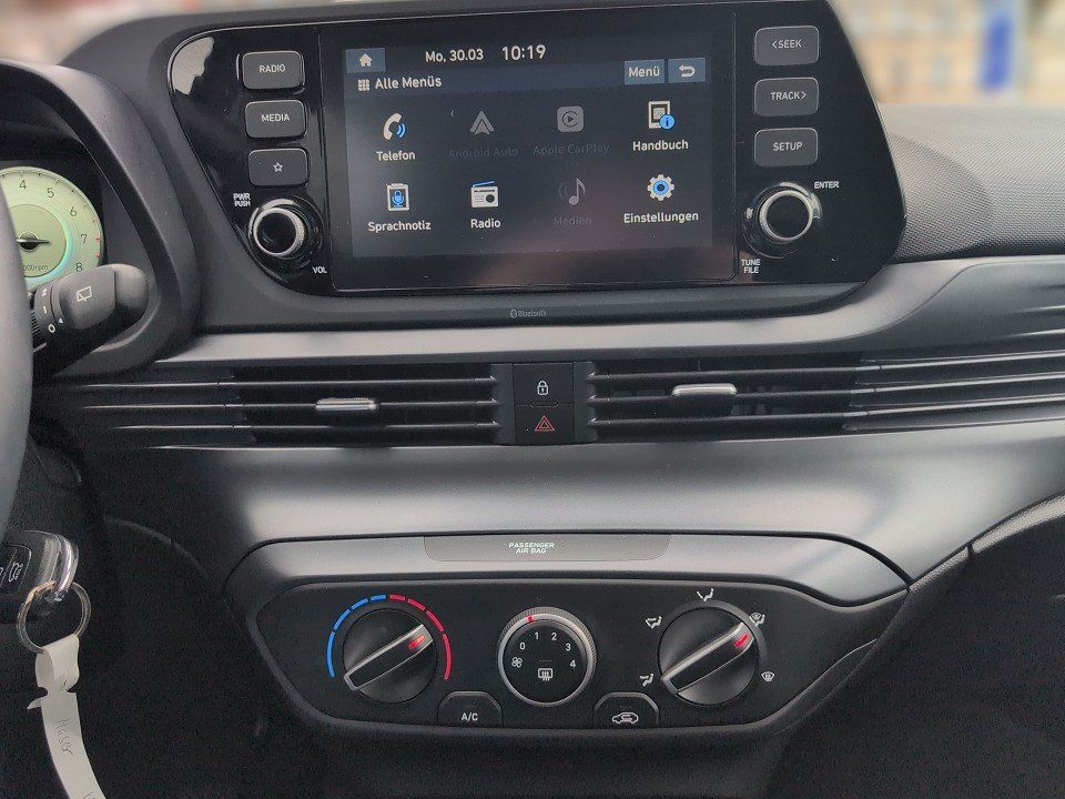 Fahrzeugabbildung Hyundai i20 1.0T EDITION-30 GARANTIE-08/29 NAV+CARPLAY++