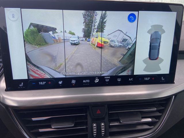 Fahrzeugabbildung Ford Focus Turnier Titanium NAVI+RFK , AHK abnehmbar