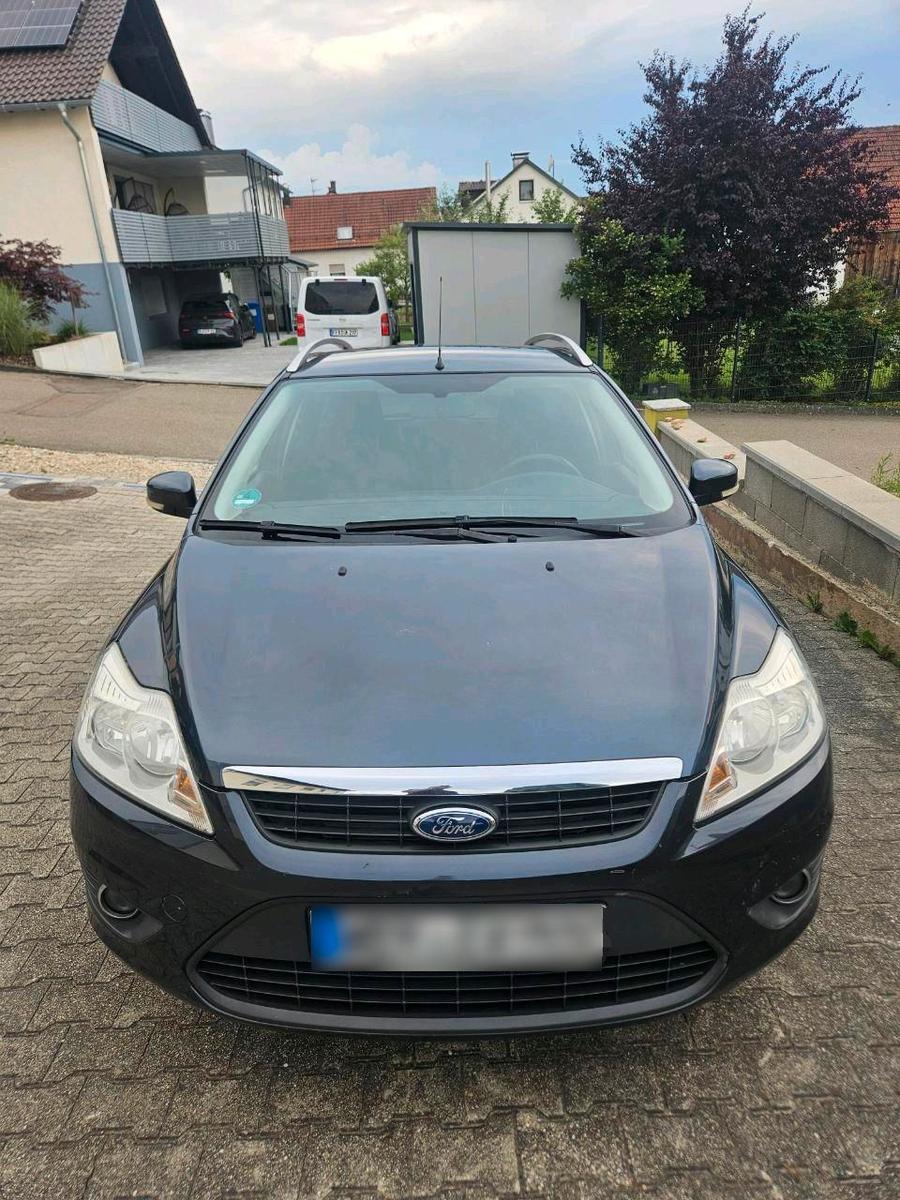 Ford Focus 2010 — photo 6