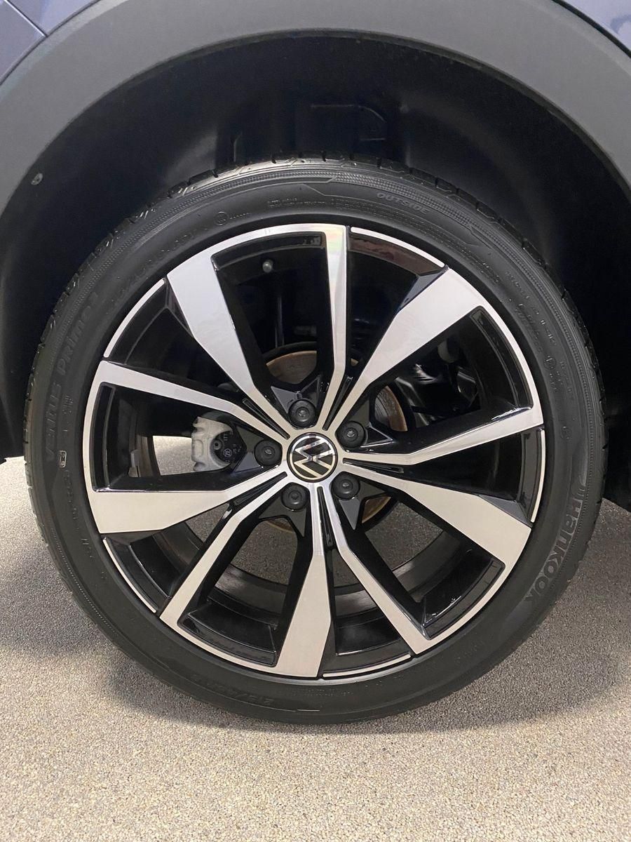 Fahrzeugabbildung Volkswagen T-Cross 1.0 TSI DSG ACC+AHK+SHZ+MATRIX LED+