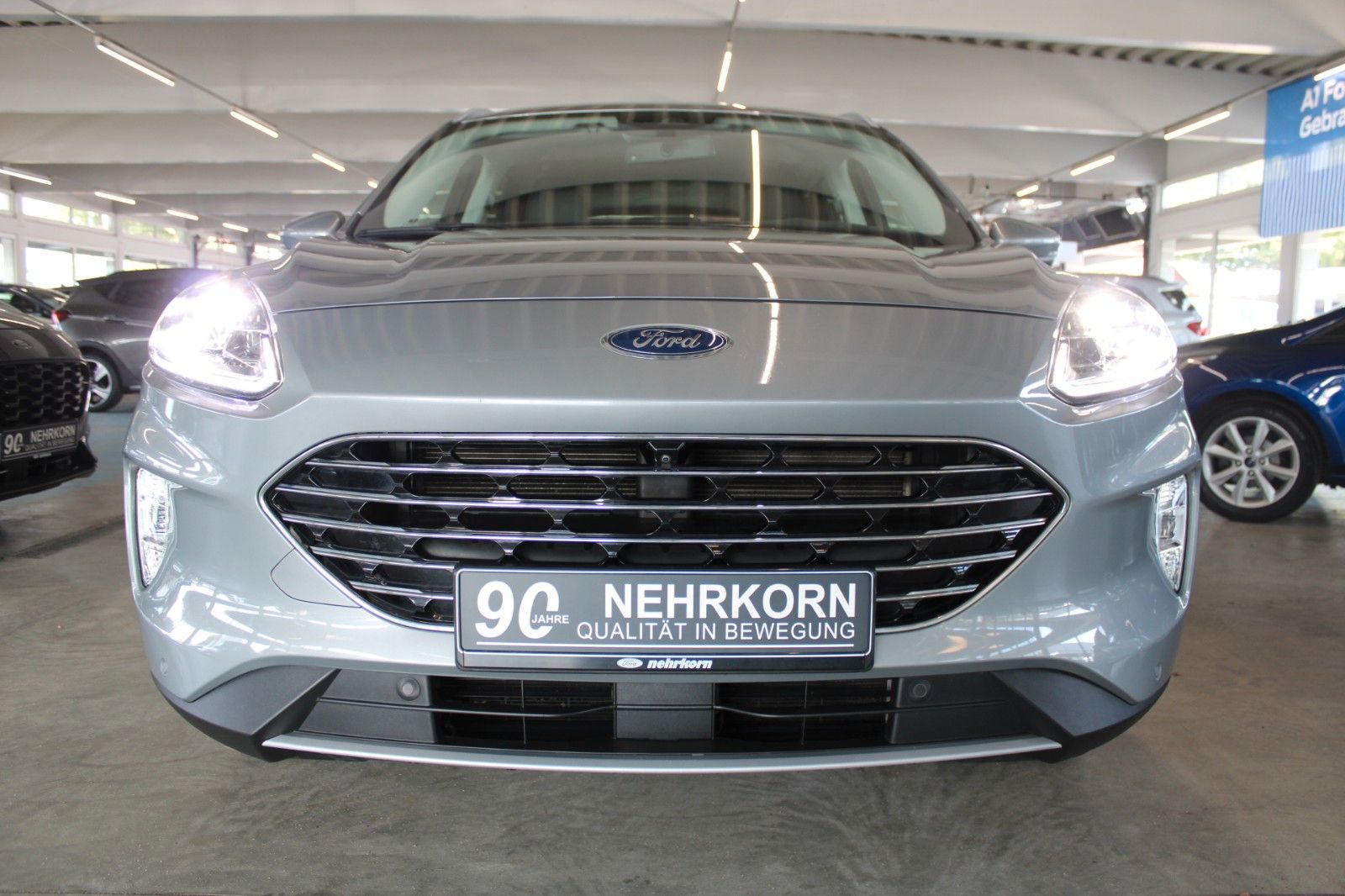 Fahrzeugabbildung Ford Kuga PHEV Titanium X AHK LED HUD 2xCam WinterP.