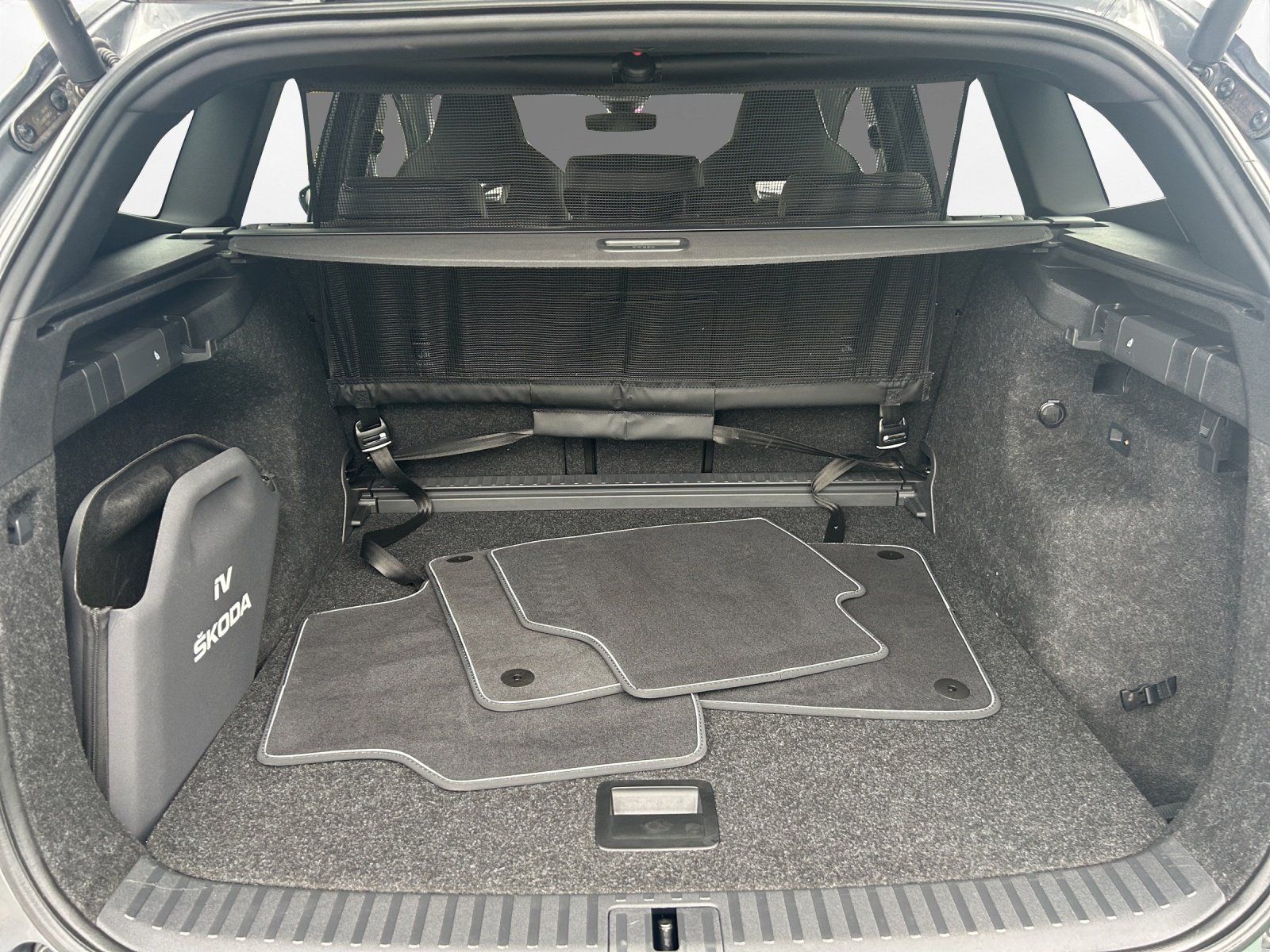 Skoda Enyaq - Bild 15