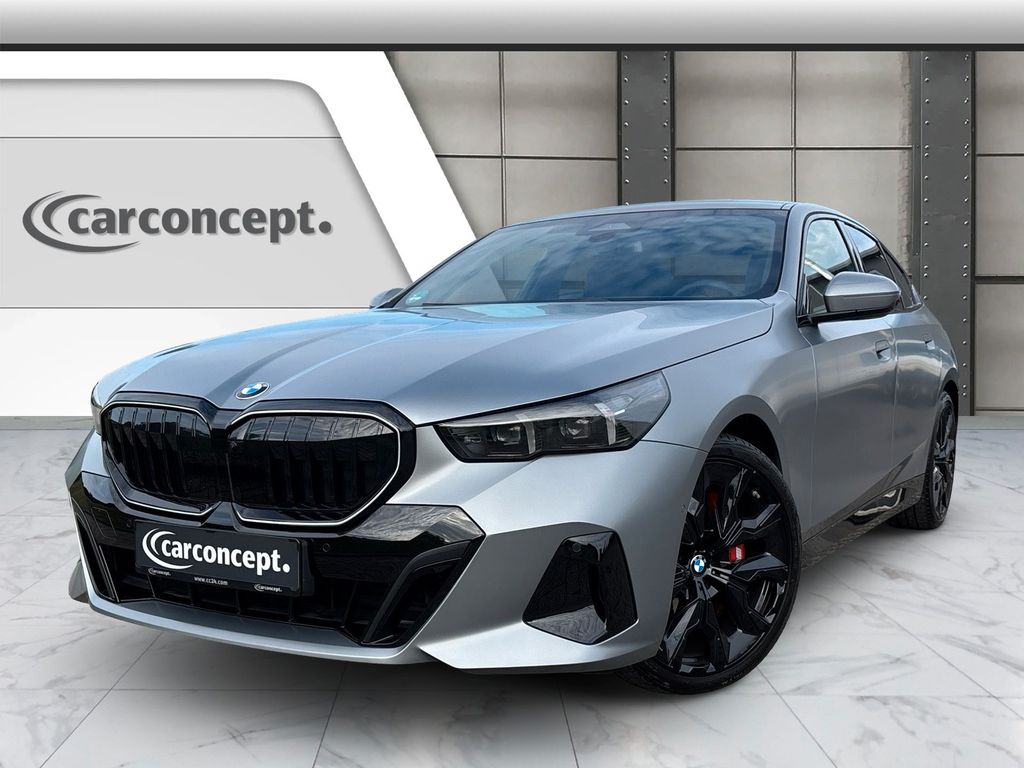 Image of BMW 540