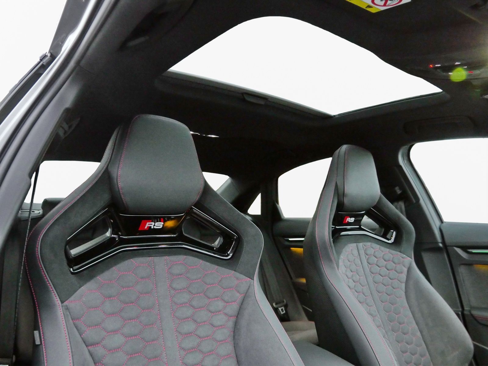 Audi RS3 - Bild 10