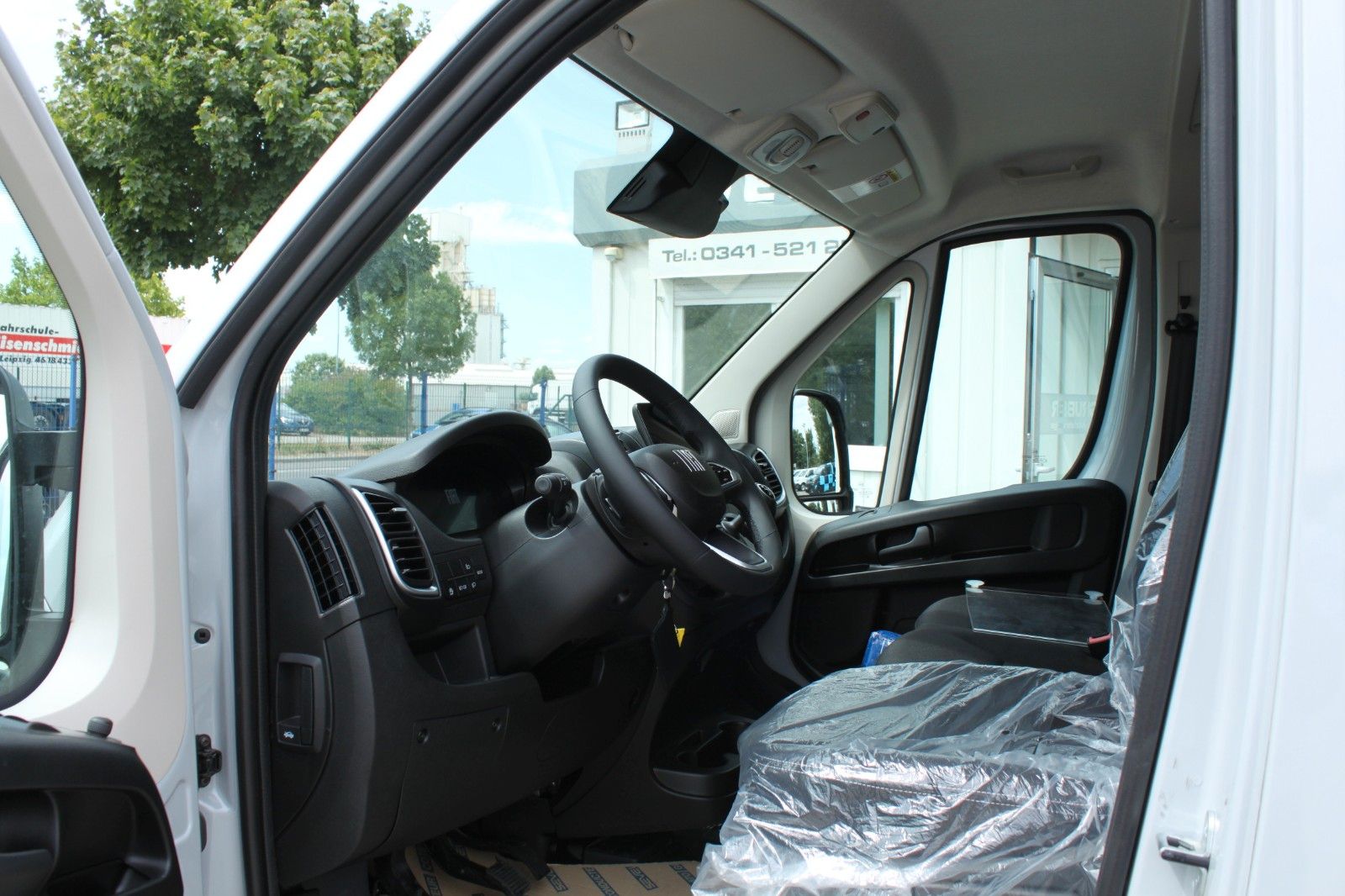 Fahrzeugabbildung Fiat Ducato H1 L2 33 L2H1 120 Multijet Flach