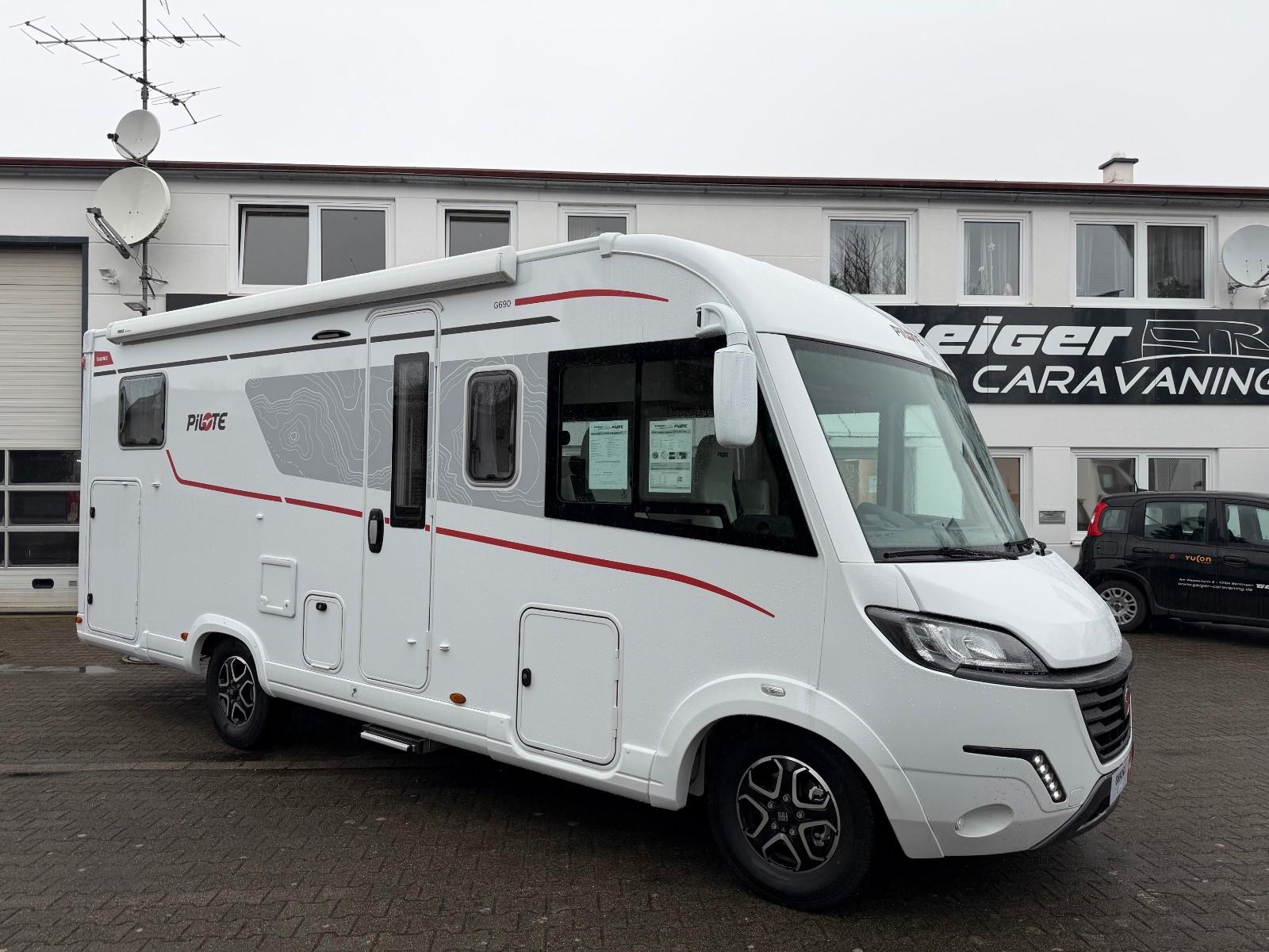 Pilote G690GJ "Evidence" 180 AT 4,4To.(CMT-Messefahrz.)