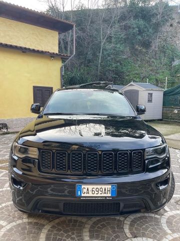 Jeep Grand Cherokee Grand Cherokee 3.0 V6 CRD 25