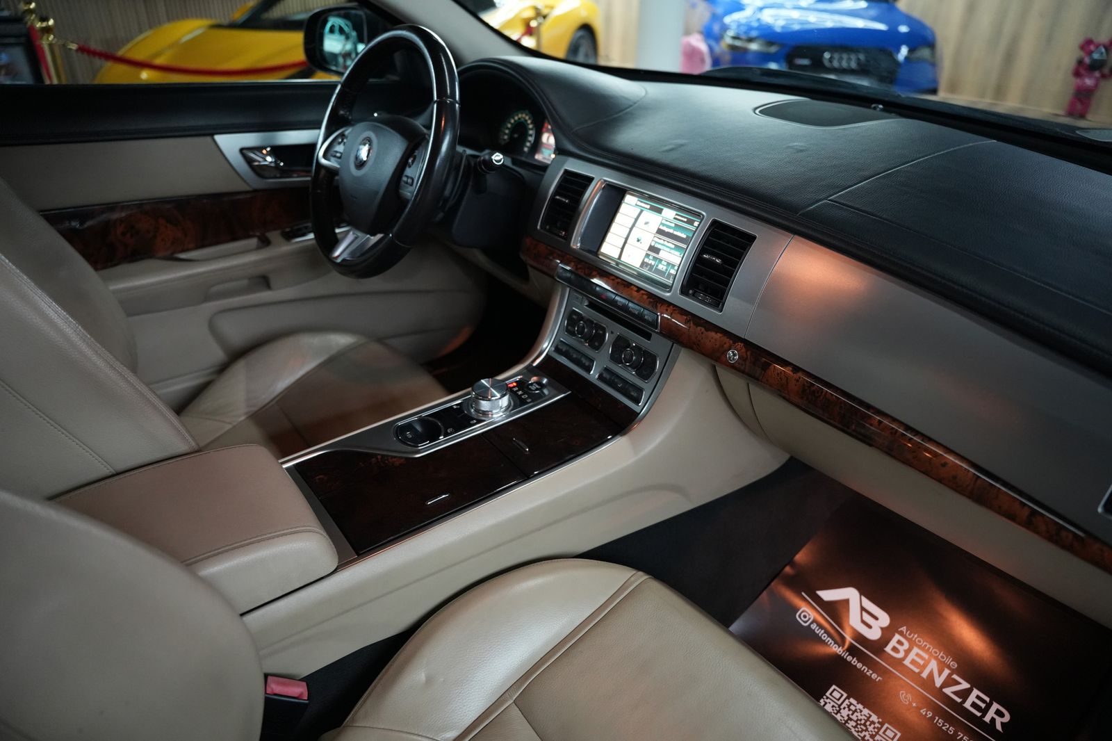 Fahrzeugabbildung Jaguar XF 2.2 Diesel *Automatik*Kamera*Leder*Navi