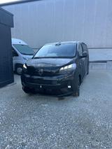 Peugeot Traveller Premium, Pano, AHK, Navi - Peugeot Traveller Tageszulassungen