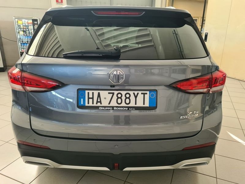 MG ZS