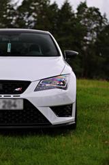 Seat Leon Cupra 5F / GRAIL - Seat Leon mit Benzin-Antrieb: Sportwagen, Automatik