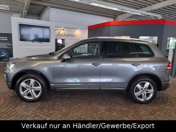 Volkswagen Touareg - 2
