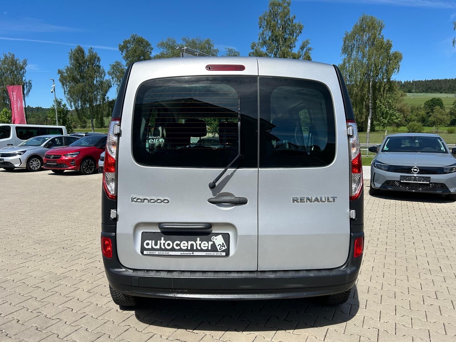 Fahrzeugabbildung Renault Kangoo Expression°5 Sitzer°Klima°