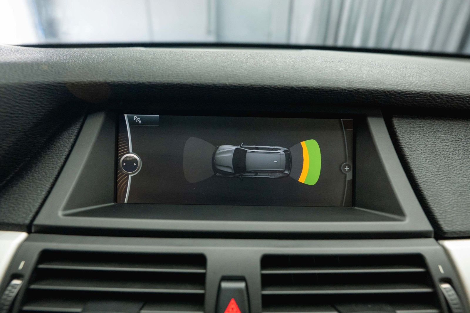 Fahrzeugabbildung BMW X5 xDrive 30d M Sport *TÜV NEU*Xenon*Facelift*