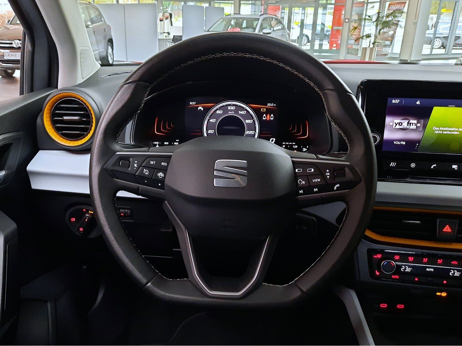 Fahrzeugabbildung SEAT Arona Style TSI *Cam*LED*PDC*Sitzhzg*FullLink*