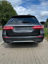 Mercedes-Benz E 300 de 4MATIC T Autom. - - Mercedes-Benz E 300 in Rostock