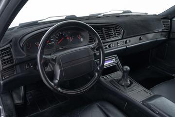 صورة 10 لـ 1990 Porsche 944