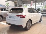 Skoda Fabia Tour 1,0l TSI *SHZ LHZ LED RFK* - Skoda Fabia: Tour